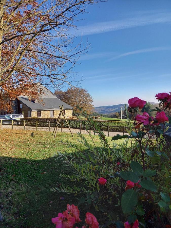 Chanteloup, Maison D'Hotes - Halleux Bagian luar foto